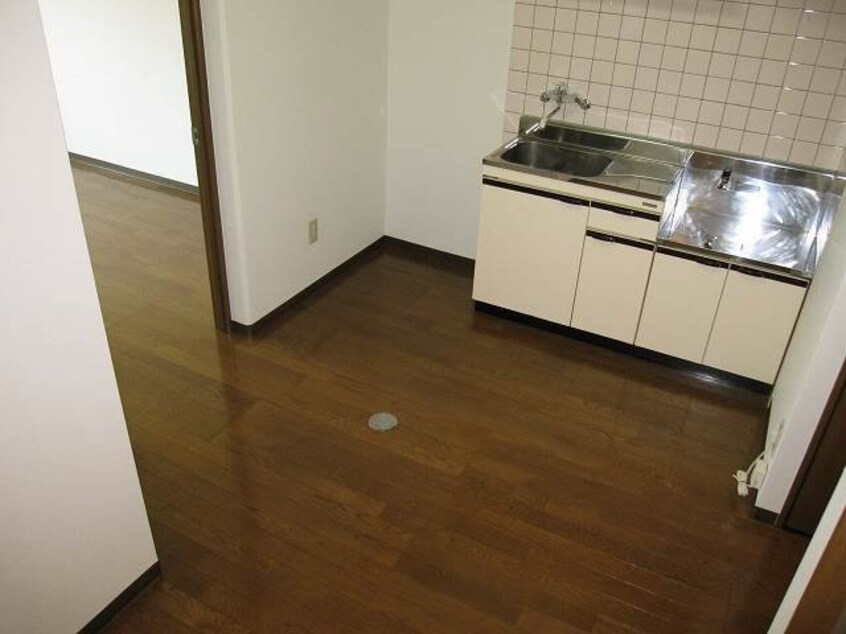 ダイニングキッチン サニーコスモⅡ