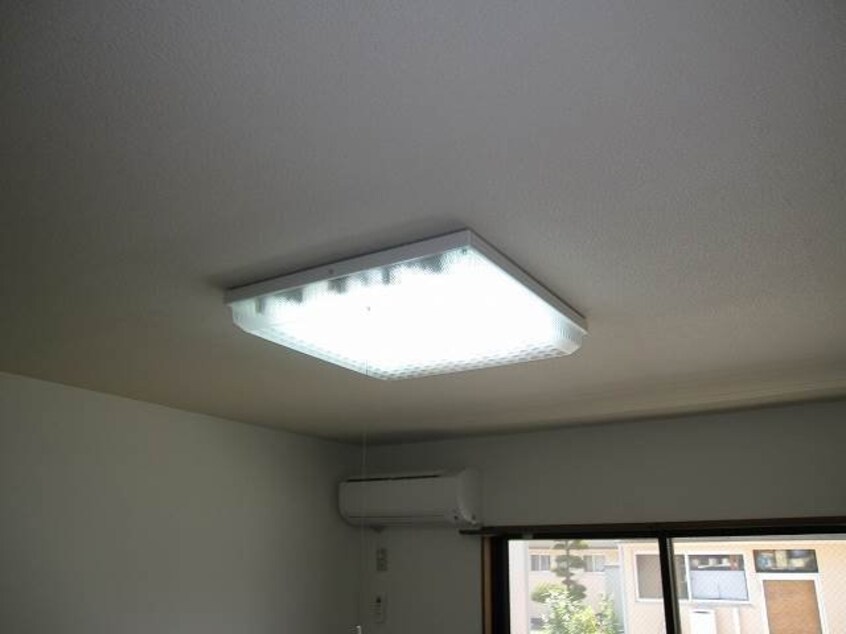 照明 サニーコスモⅡ