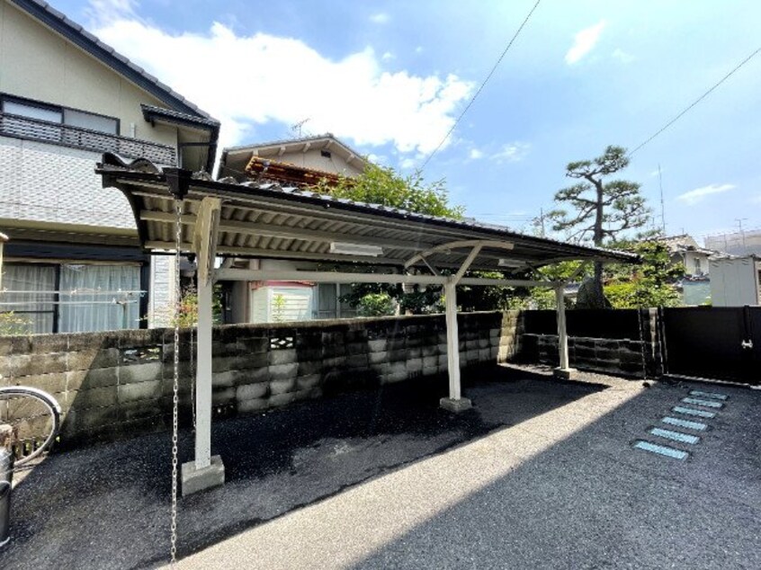  ハウス津倉