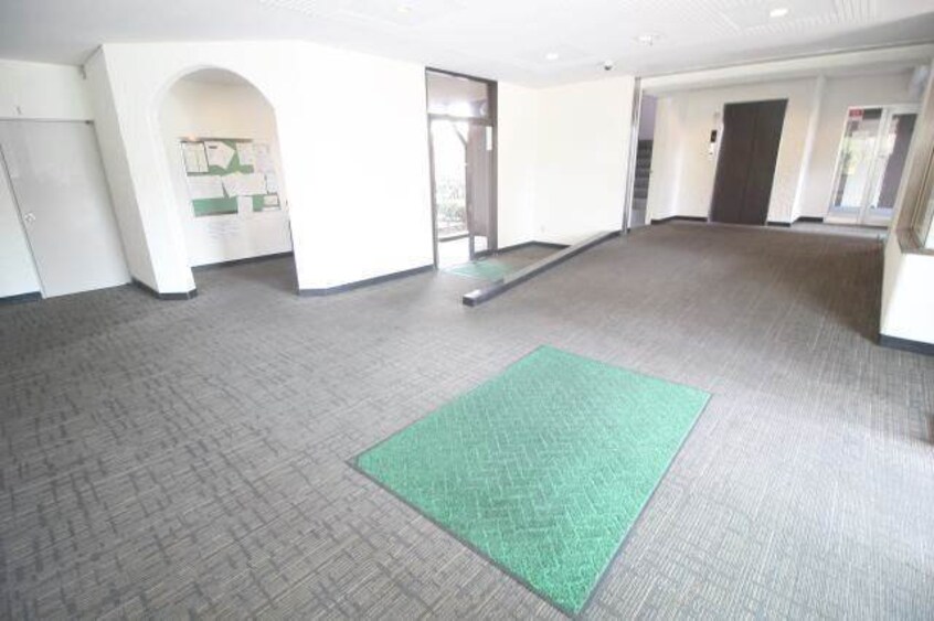  厚生町クラウンズマンション