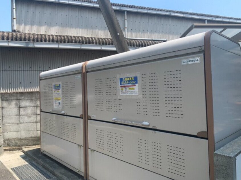  HILL　COLLEGE　DUO