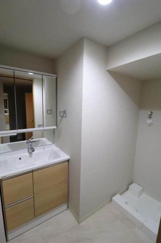  La neige　中山下