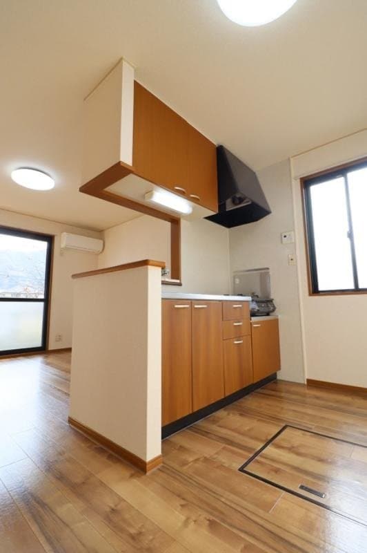  コンフォール翠　A棟