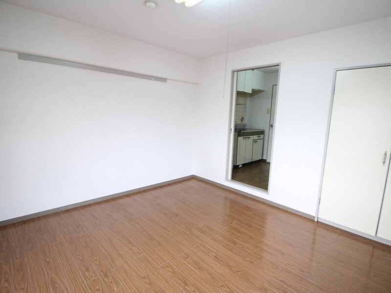 同物件別部屋の写真です セントフォレスト下中野Ａ棟