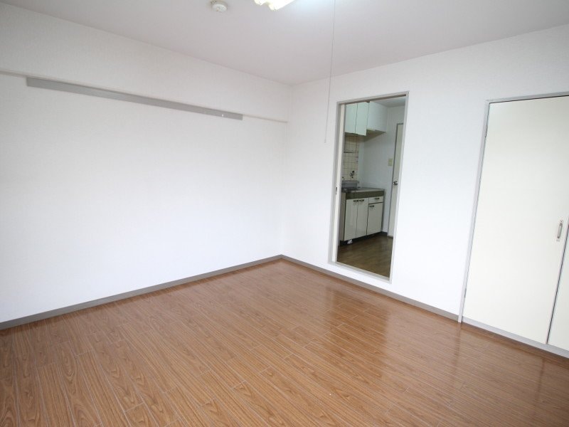 同物件別部屋の写真です セントフォレスト下中野Ａ棟