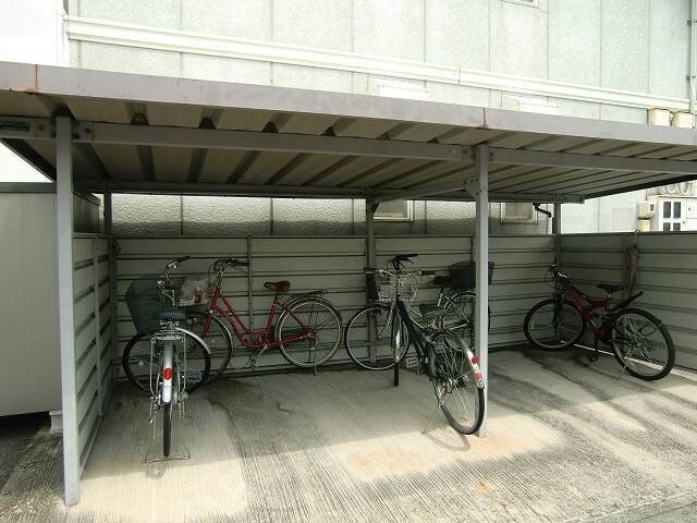  エレガンス西市　G
