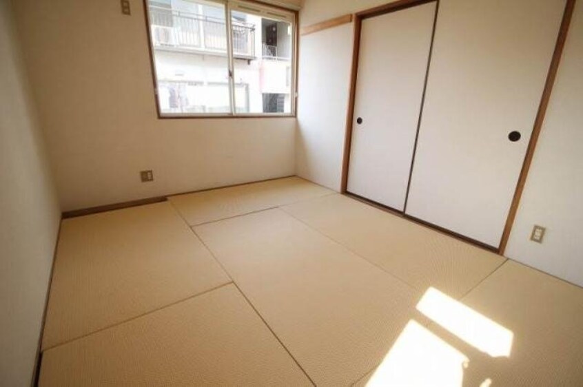 寝室 エレガンス西市　G