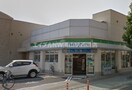 ファミリーマート岡山番町店(コンビニ)まで399m ルナ国体町