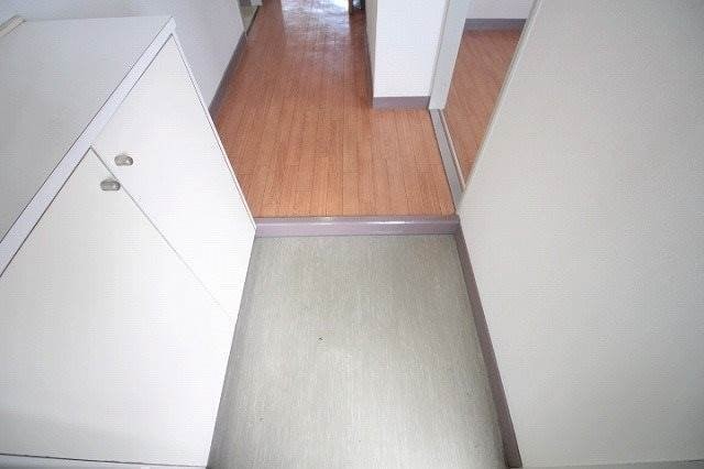  メゾンド岡文館