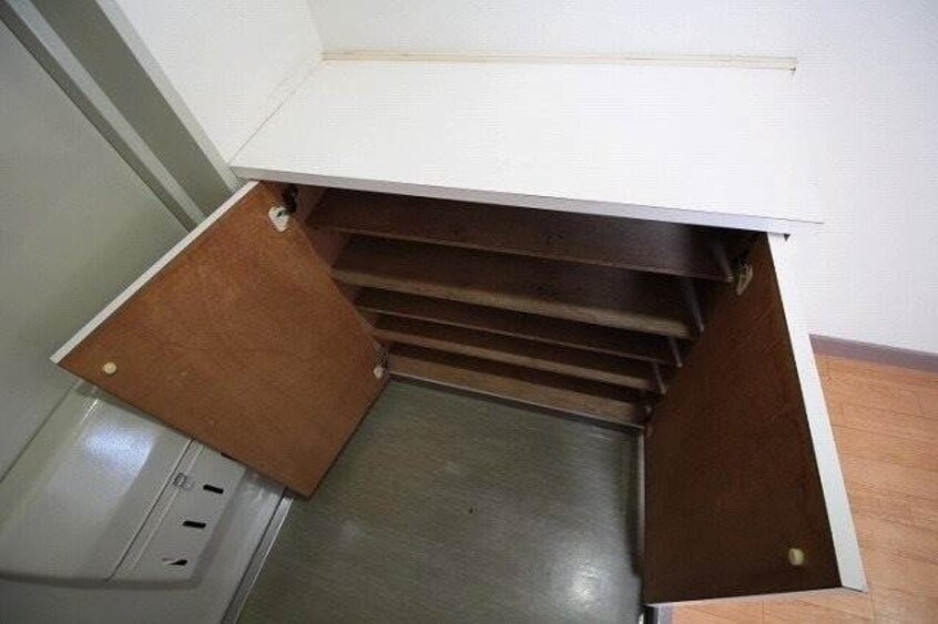  メゾンド岡文館