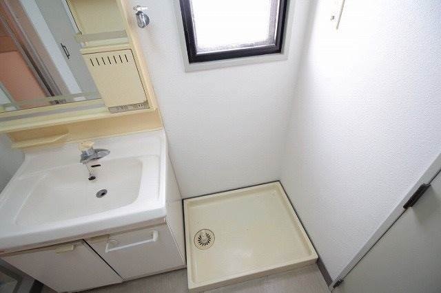  メゾンド岡文館