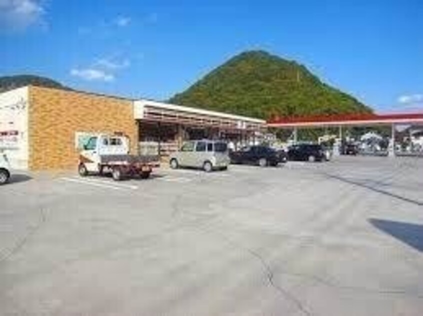 セブンイレブン岡山牟佐店(コンビニ)まで363m エアリーヴィラ