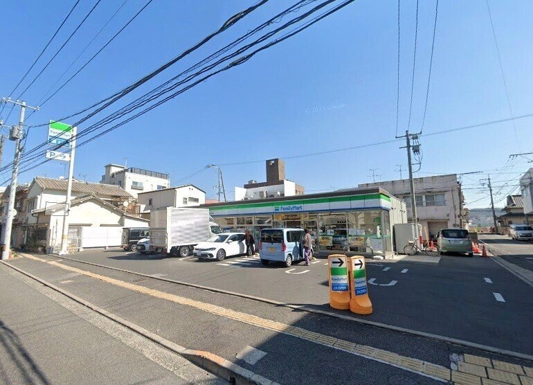 ファミリーマート岡山舟橋町店(コンビニ)まで215m Ｋ－ｓｅｃｏｎｄ
