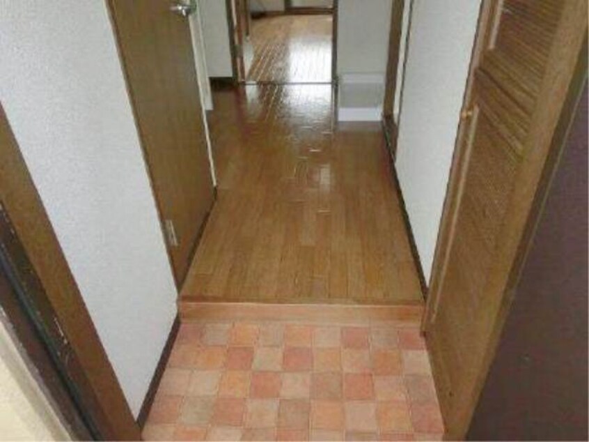 同物件の別のお部屋の写真です。実際とは異なります パルミラ津高