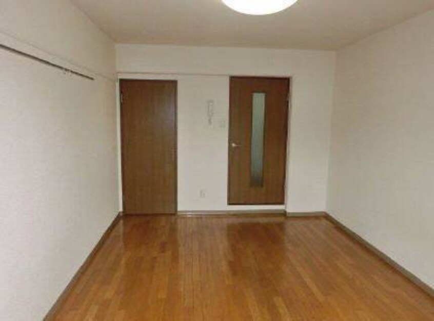 同物件の別のお部屋の写真です。実際とは異なります パルミラ津高