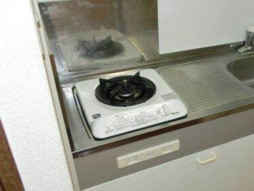 同物件の別のお部屋の写真です。実際とは異なります パルミラ津高