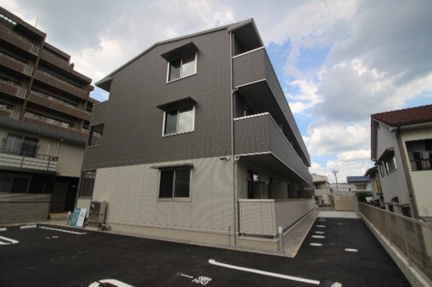  ヴァンベール京山