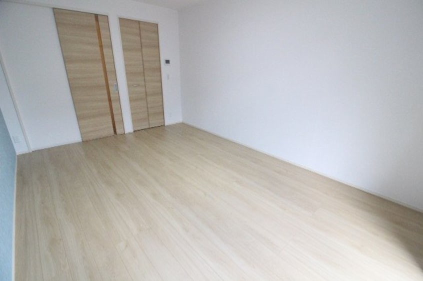  ヴァンベール京山