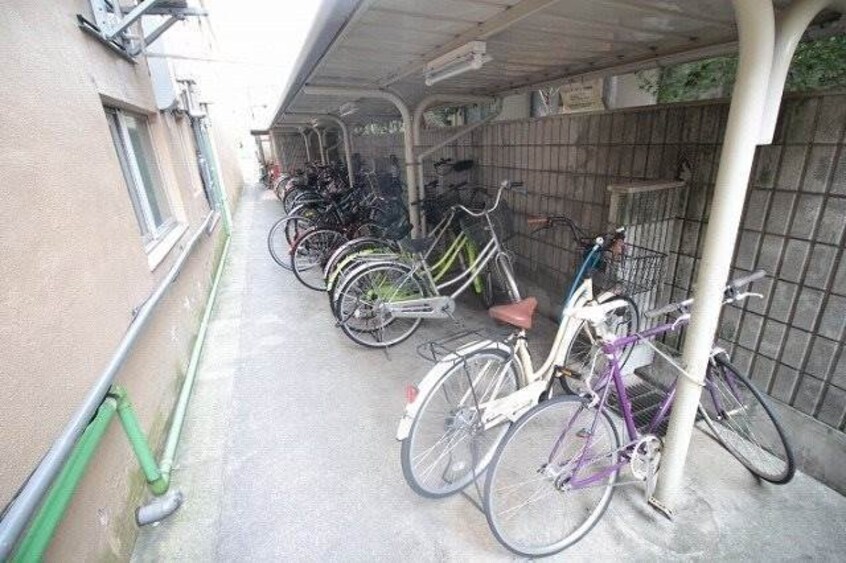  ストゥディオアレズ