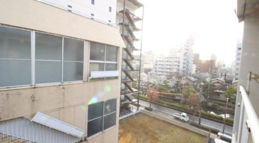  ストゥディオアレズ