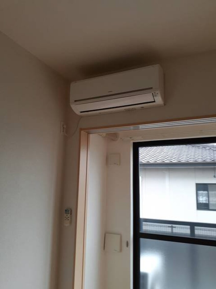  ラ・ベルコリーヌＢ