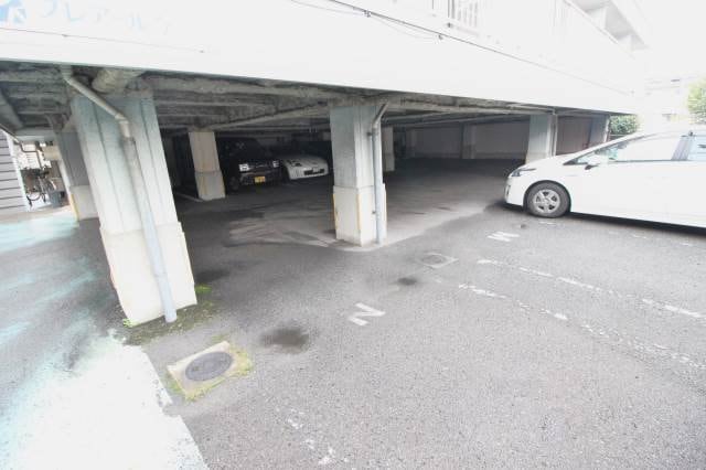 駐車場 プレアール今