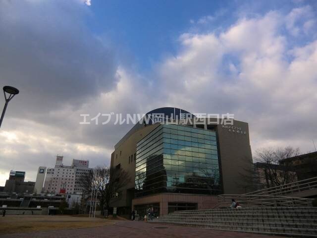 岡山市立幸町図書館(図書館)まで5m ハイツ岡本