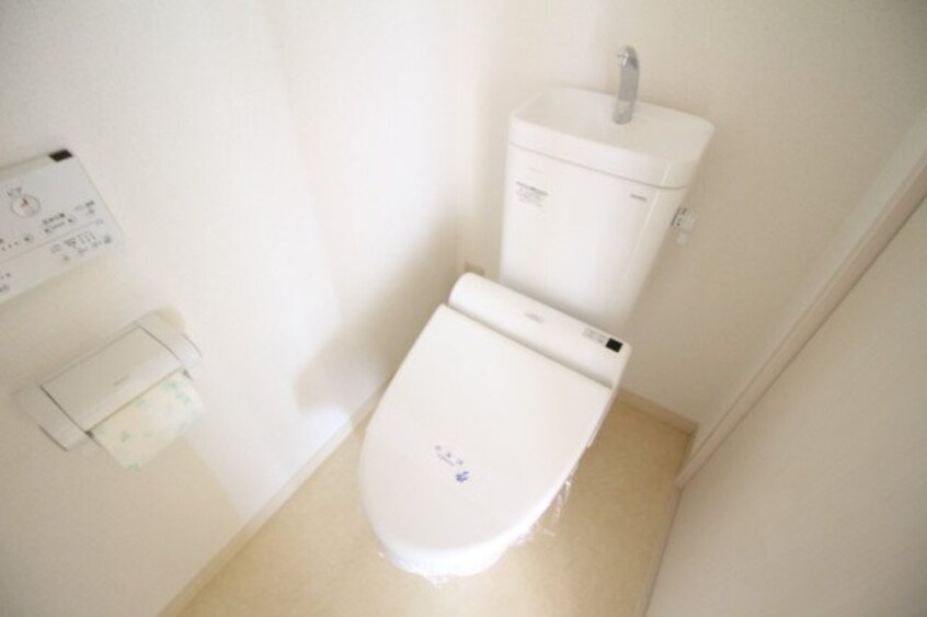  ウィンクルム東古松B棟