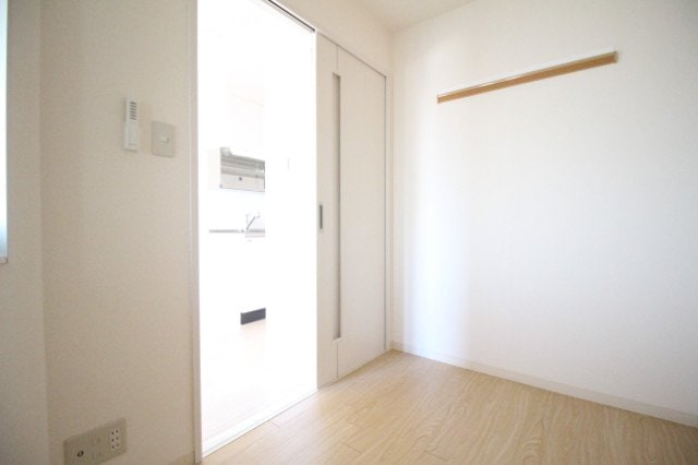  ウィンクルム東古松B棟