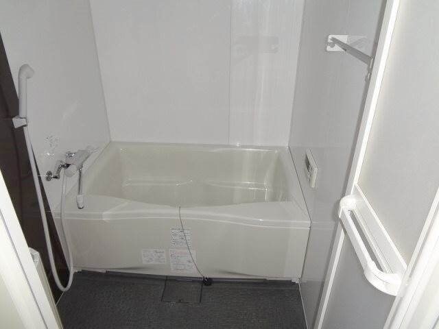 シャワー付きお風呂 アルファレガロ岡山駅前