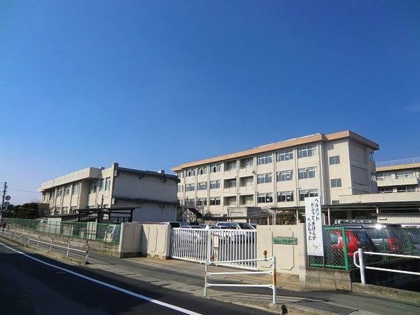 岡山市立陵南小学校(小学校)まで770m スカイコート