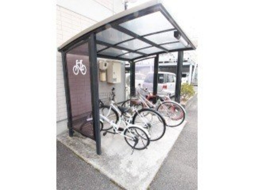 駐輪場 サンパティークＢ