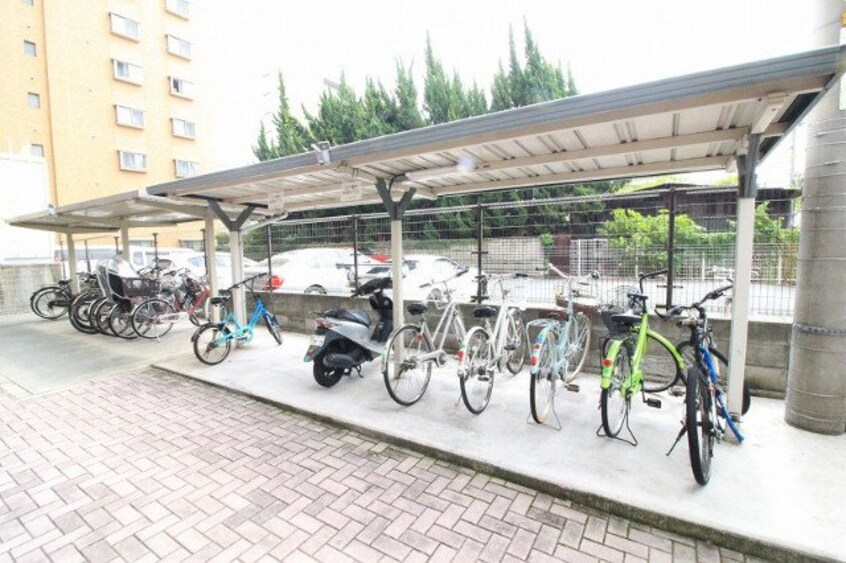  サーパス東島田