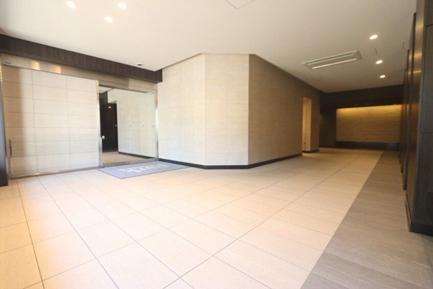  パークホームズ内山下イーステージ