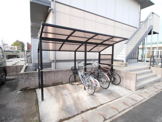 駐輪場 カフェテリアワケⅢ