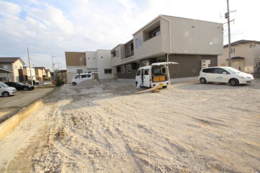  プティーシュシュ庭瀬北　北棟