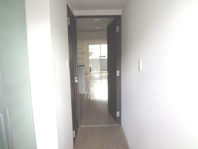 玄関側からリビング アルファレガロ岡山駅前