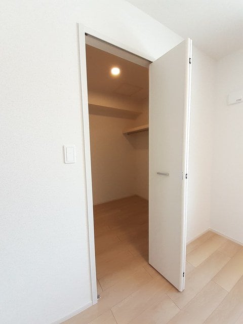  サンシャインヒルズ