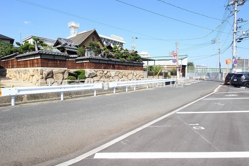  津倉町2丁目一戸建東棟