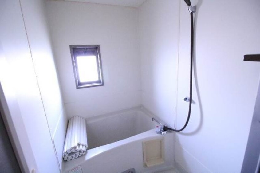 同タイプのお部屋の写真です エスポアール庭瀬　A棟