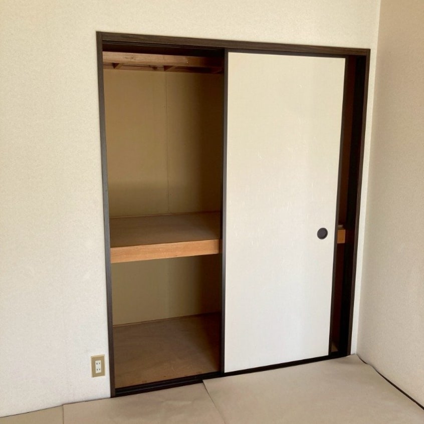  サンコーポ鯉山　B棟