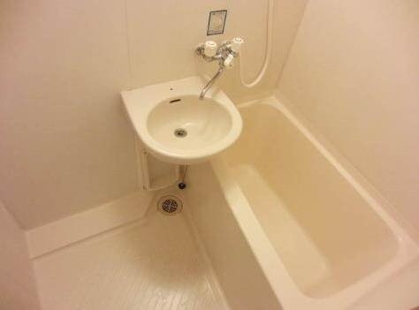  アルフィーネ今Ｄ棟