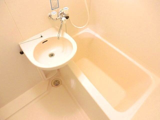  アルフィーネ今Ｄ棟