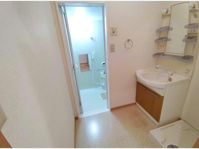  オレンジハウス