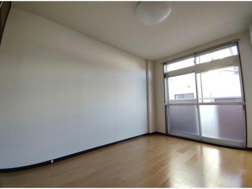  グランディ・ハイツ