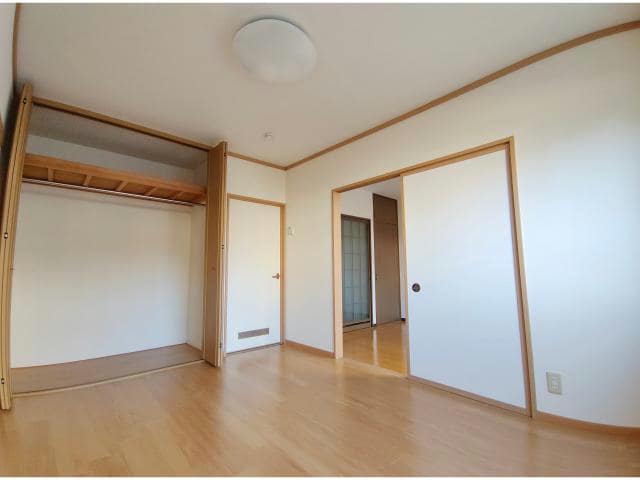  グランディ・ハイツ