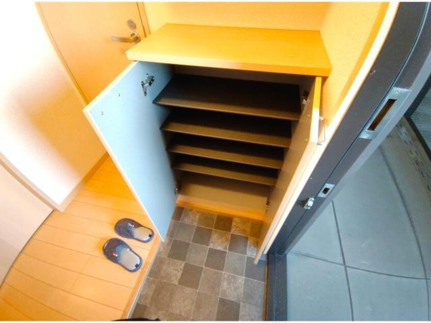  Valier（ファルール）