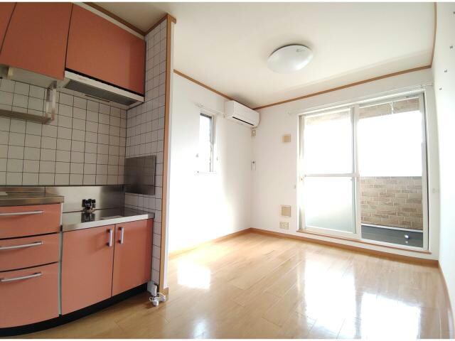  ブリージー　アヴェニュー