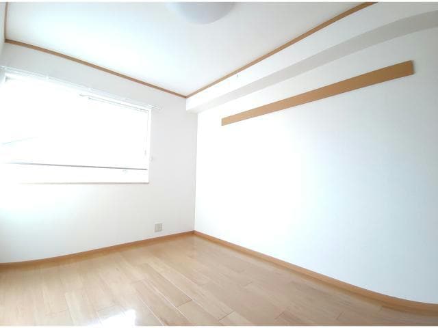  ブリージー　アヴェニュー