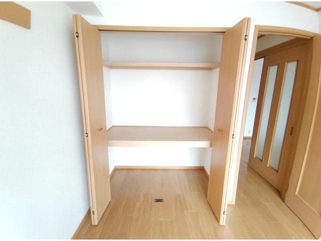  ブリージー　アヴェニュー